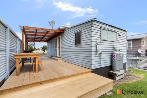 Photo of property in 51 Beach Road, Waihi Beach, 3611