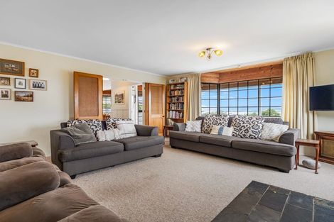 Photo of property in 28 Russell Crescent, Western Heights, Rotorua, 3015