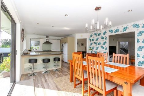 Photo of property in 5 Parkvue Drive, Bell Block, New Plymouth, 4312