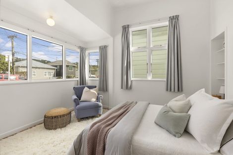 Photo of property in 215 Rintoul Street, Berhampore, Wellington, 6023