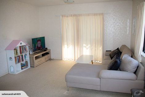 Photo of property in 2/11 Bauchop Road, Waterloo, Lower Hutt, 5011