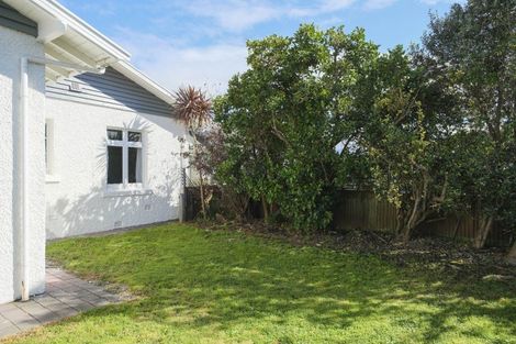 Photo of property in 25 Swinburn Street, Dannevirke, 4930