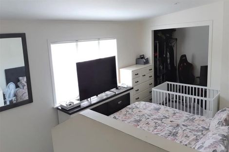 Photo of property in 6a Kayes Road, Pukekohe, 2120