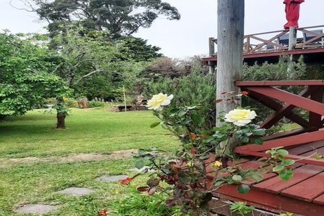 Photo of property in 169 Howard Road, Orere Point, Papakura, 2585