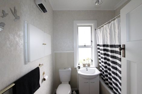 Photo of property in 49 Tyndall Street, Pahiatua, 4910