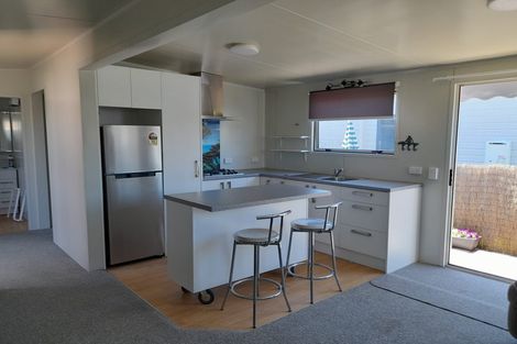 Photo of property in 20 Tasman Road, Otaki Beach, Otaki, 5512