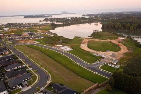 Photo of property in 22 Flounder Drive, Omokoroa, 3114