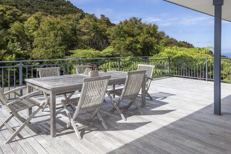 Photo of property in 595 Boat Harbour Road, Whenuakite, Whitianga, 3591