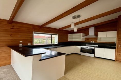 Photo of property in 14 Camellia Place, Hamilton Lake, Hamilton, 3204