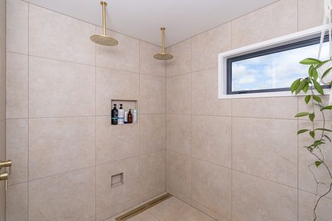 Photo of property in 2 Taeore Lane, Raglan, 3225