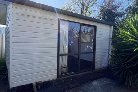 Photo of property in 1/4 Campbell Place, Papakura, 2110