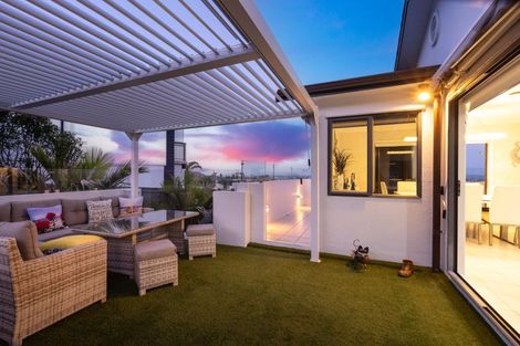 Photo of property in 49 The Ritz, Orewa, 0931
