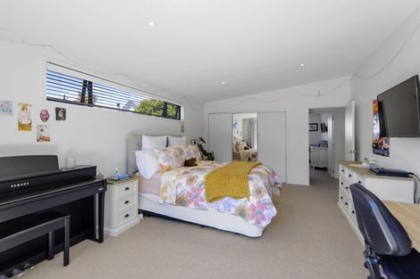 Photo of property in 10 Horseshoe Lake Road, Burwood, Christchurch, 8061