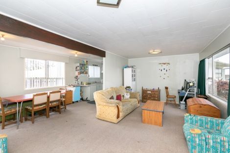 Photo of property in 6 Marion Place, Deanwell, Hamilton, 3206