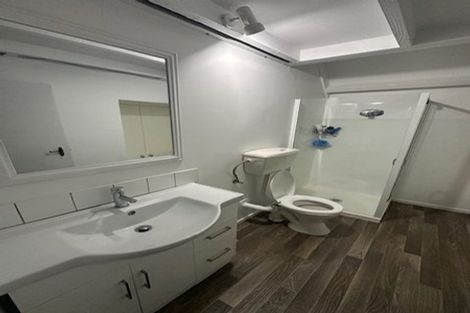 Photo of property in 2/62 South Karori Road, Karori, Wellington, 6012