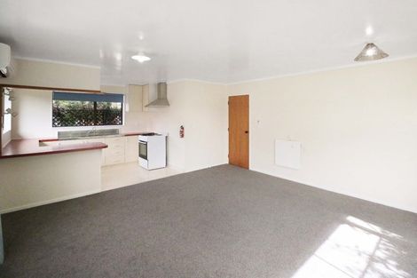 Photo of property in 3/41 Athlone Crescent, Avalon, Lower Hutt, 5011