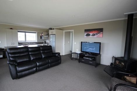 Photo of property in 14 Rhoboro Road, Twizel, 7901