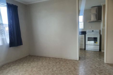 Photo of property in 18 Armada Drive, Ranui, Auckland, 0612