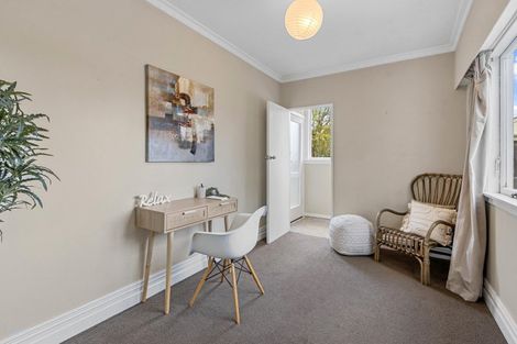 Photo of property in 104 Malcolm Avenue, Beckenham, Christchurch, 8023