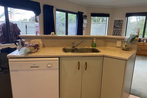 Photo of property in 41 Warwick Drive, Owhata, Rotorua, 3010