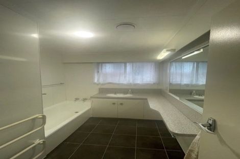 Photo of property in 6 Tybalt Street, Stratford, 4332