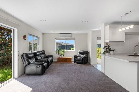 Photo of property in 1 Dalwood Crescent, Rolleston, 7614