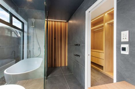 Photo of property in 48 Weka Street, Fendalton, Christchurch, 8041