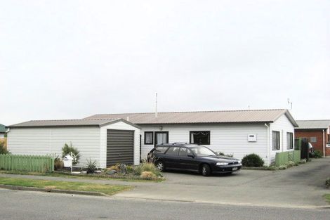 Photo of property in 1/64 Bayswater Crescent, Bromley, Christchurch, 8062