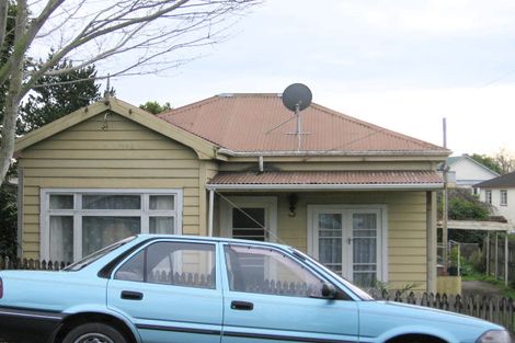 Photo of property in 14 Marama Street, Frankton, Hamilton, 3204