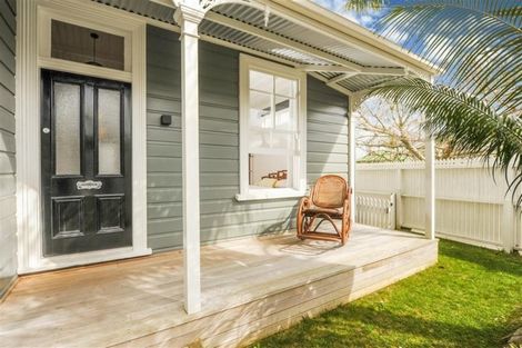 Photo of property in 9 Wynyard Road, Mount Eden, Auckland, 1024