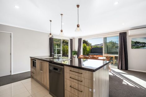 Photo of property in 31 Banks Boulevard, Whitby, Porirua, 5024