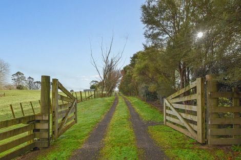 Photo of property in 297 Kaharoa Road, Hamurana, Rotorua, 3096