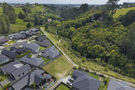 Photo of property in 105 Adler Drive, Ohauiti, Tauranga, 3112