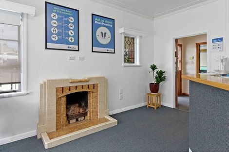 Photo of property in 1/28 Uxbridge Road, Mellons Bay, Auckland, 2014