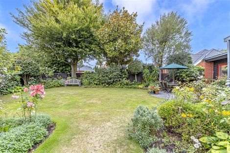 Photo of property in 14a Jamell Place, Avonhead, Christchurch, 8042