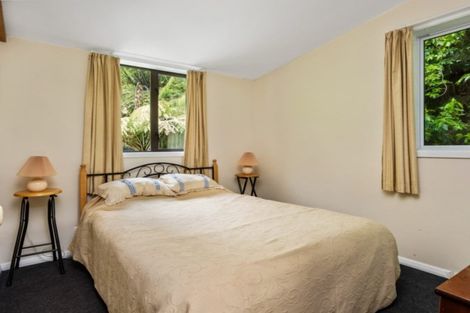 Photo of property in 742 Queen Charlotte Drive, Havelock, Picton, 7281