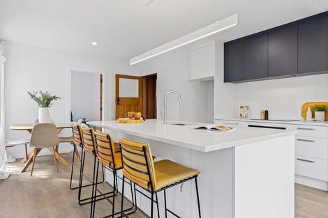 Photo of property in 2/151 Idris Road, Strowan, Christchurch, 8052