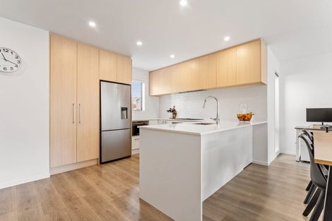 Photo of property in 10 Orca Drive, Stanmore Bay, Whangaparaoa, 0932