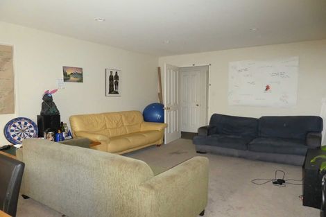 Photo of property in 87 Peer Street, Ilam, Christchurch, 8041