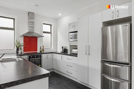 Photo of property in 77 Albert Street, Saint Clair, Dunedin, 9012