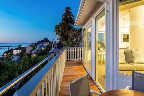 Photo of property in 4 The Cliffs, Britannia Heights, Nelson, 7010