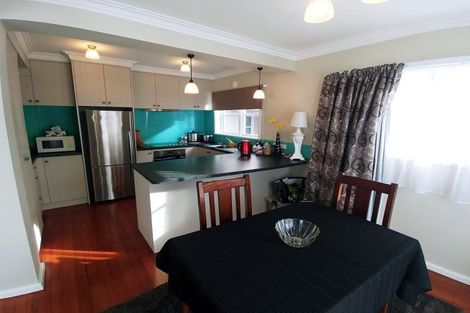 Photo of property in 1/115-117 Jackson Street, Petone, Lower Hutt, 5012