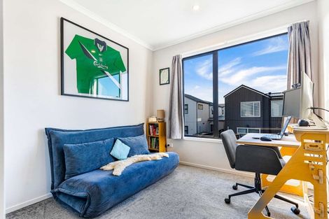 Photo of property in 11 Wai Place, Westgate, Auckland, 0614