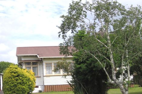 Photo of property in 32 Harlston Road, Mount Albert, Auckland, 1025