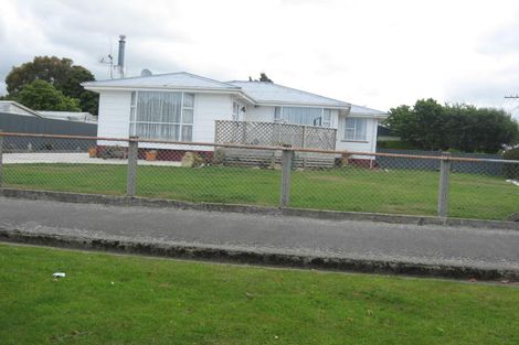 Photo of property in 25 Huia Street, Pahiatua, 4910