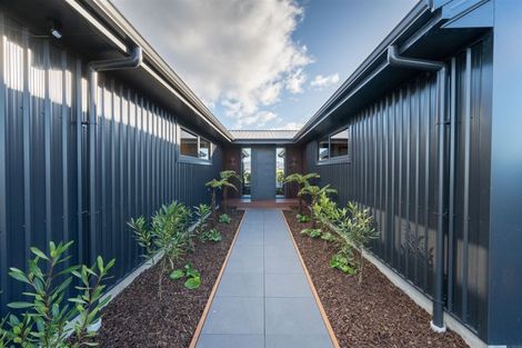 Photo of property in 70 South Arm Drive, Te Anau, 9600