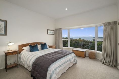 Photo of property in 9 Maniapoto Grove, Waipahihi, Taupo, 3330