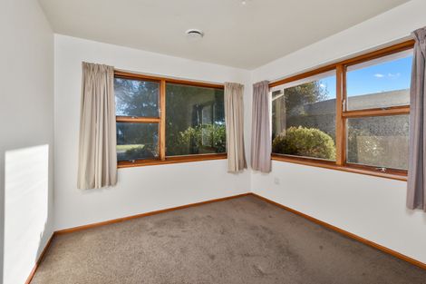 Photo of property in 5 Carol Place, Halswell, Christchurch, 8025