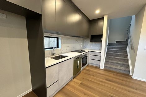 Photo of property in 14d Serjeant Street, Henderson, Auckland, 0612