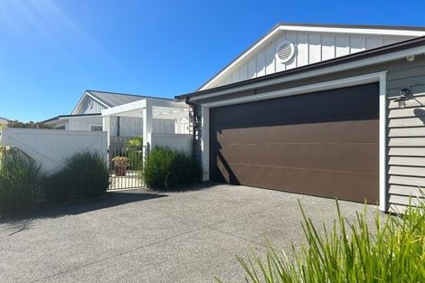 Photo of property in 6 Ascarina Way, Papamoa Beach, Papamoa, 3118
